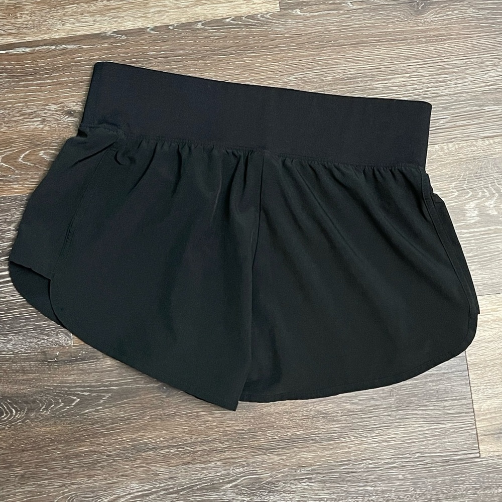 Victoria Secret PINK Ultimate Sport Shorts - Picture 3 of 4